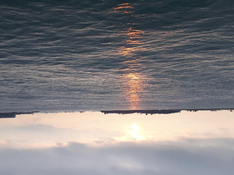 ホテル ザ ノーザム オール スイート ペナン ジョージタウン エクステリア 写真 Sunset over the Atlantic Ocean